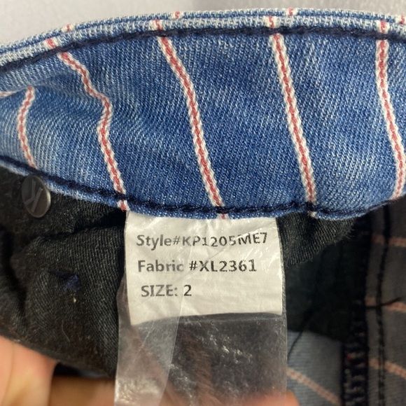 Kut from the Kloth Connie High Rise Slim Fit Ankle Skinny Denim - Size 2 - Picture 15 of 15